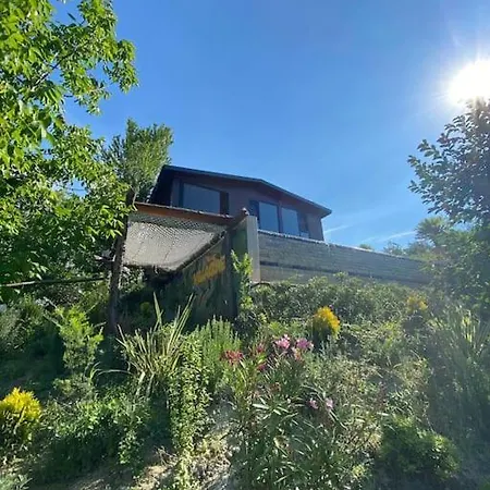 Villa Gunes